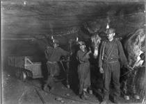 Child Coal Miners - 路易斯·海因