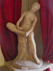 Statue of Woman Pulling Thorn from Her Foot - Жан-Батист Пігаль