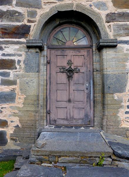 Portal of Slidredomen, Norway, c.1180 - Romanesque Architecture