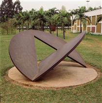 Escultura no jardim do MAC-USP - Amilcar de Castro