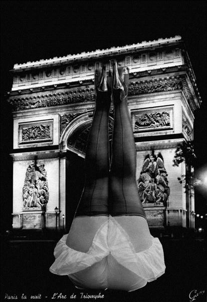 Paris by Night - Georges Hugnet