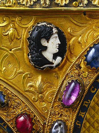 Cameo with Head of Ruler, 2nd Cent. before Christ, c.1200 - Nicholas of Verdun